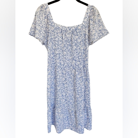 Monteau Square Neck Blue Dress with Daisies - Picture 1 of 9